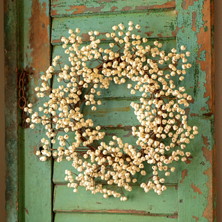 Snowberry Wreath