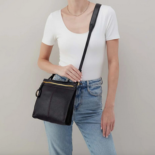 Austin Medium Crossbody - dolly mama boutique