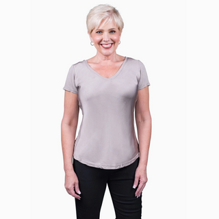 Brea V-Neck Sheen Tee - dolly mama boutique