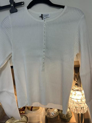 Selvi Button Henley