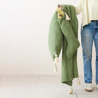 Cotton slub throw detail